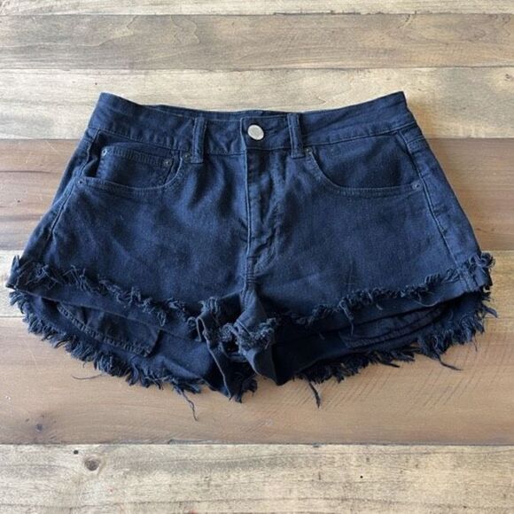 American Eagle High Rise Festival Cut Off Black Jean Shorts - size 8 - Picture 1 of 7